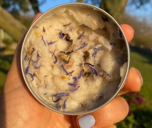 Sweet Bloom: l’incanto floreale che accarezza la pelle e risveglia i sensi